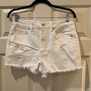 American Eagle Mom Short Ripped Jeans Size 6